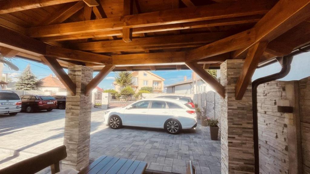 Eugen Apartman Veľký Meder Bagian luar foto